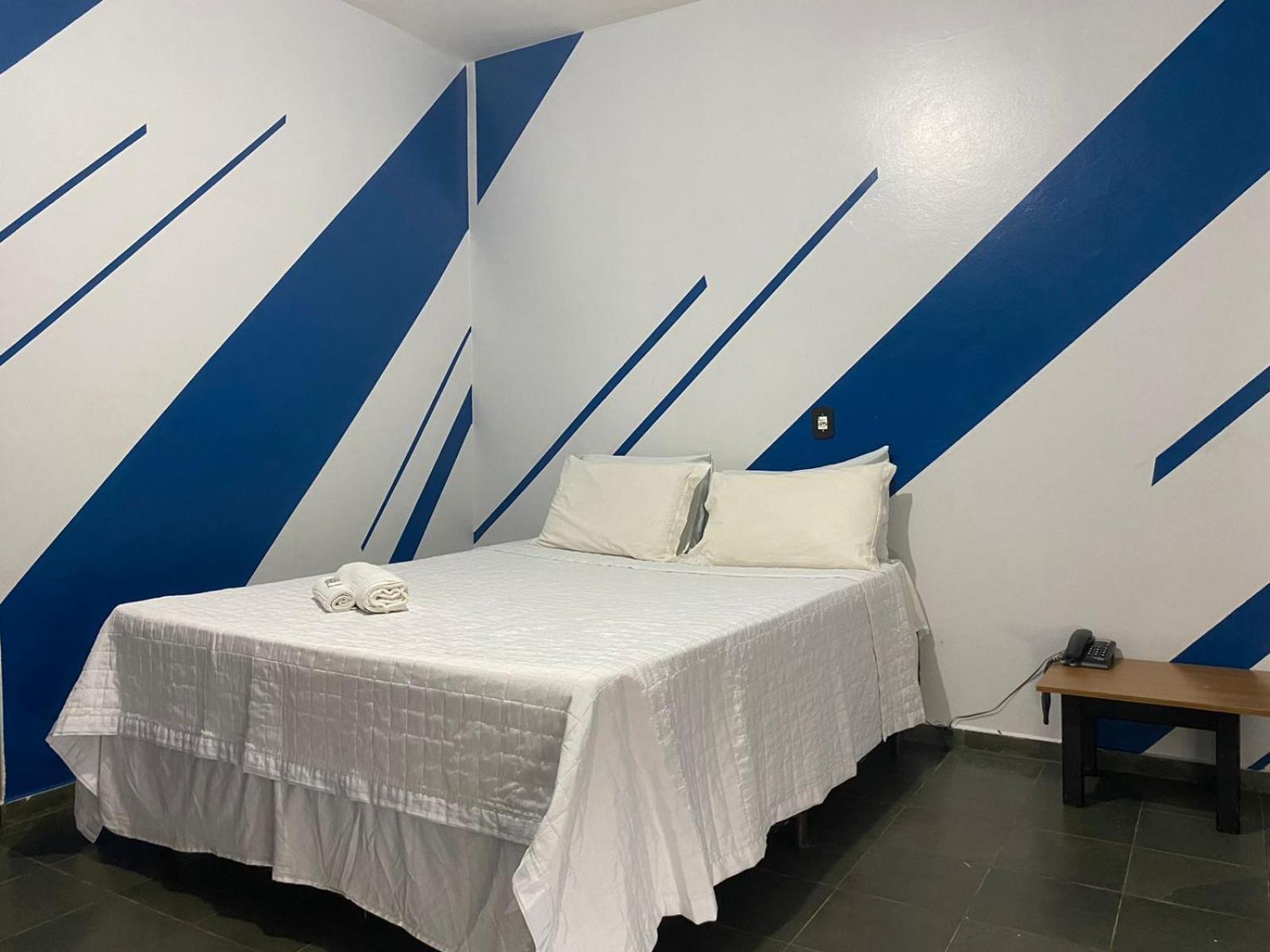 Hotel Avenida Plaza Querencia  Екстериор снимка